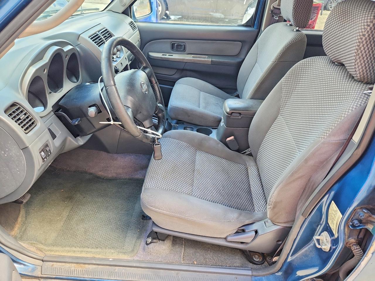 2002 Nissan Frontier XE-V6
