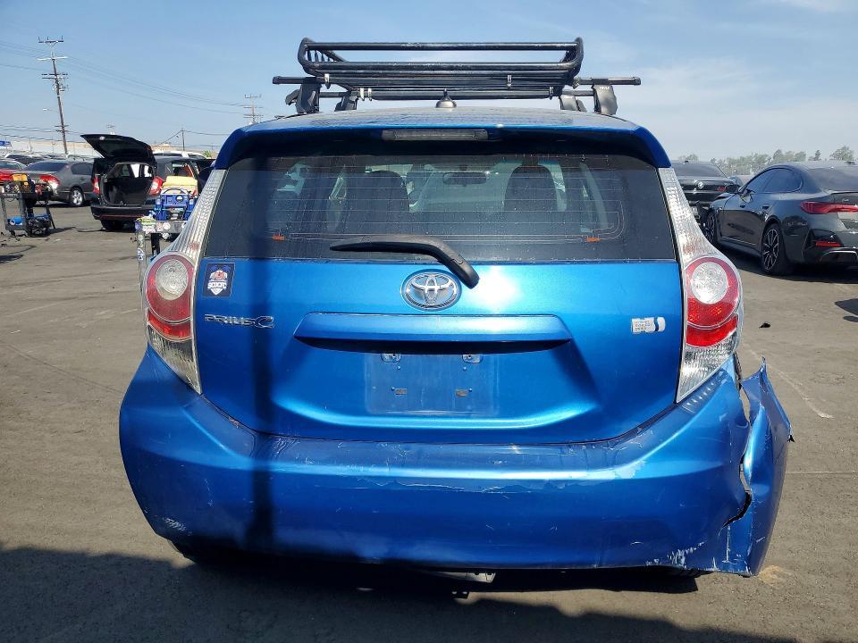 2013 Toyota Prius c Three