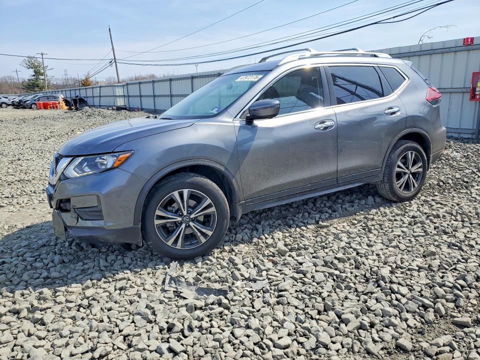 2019 Nissan Rogue sv