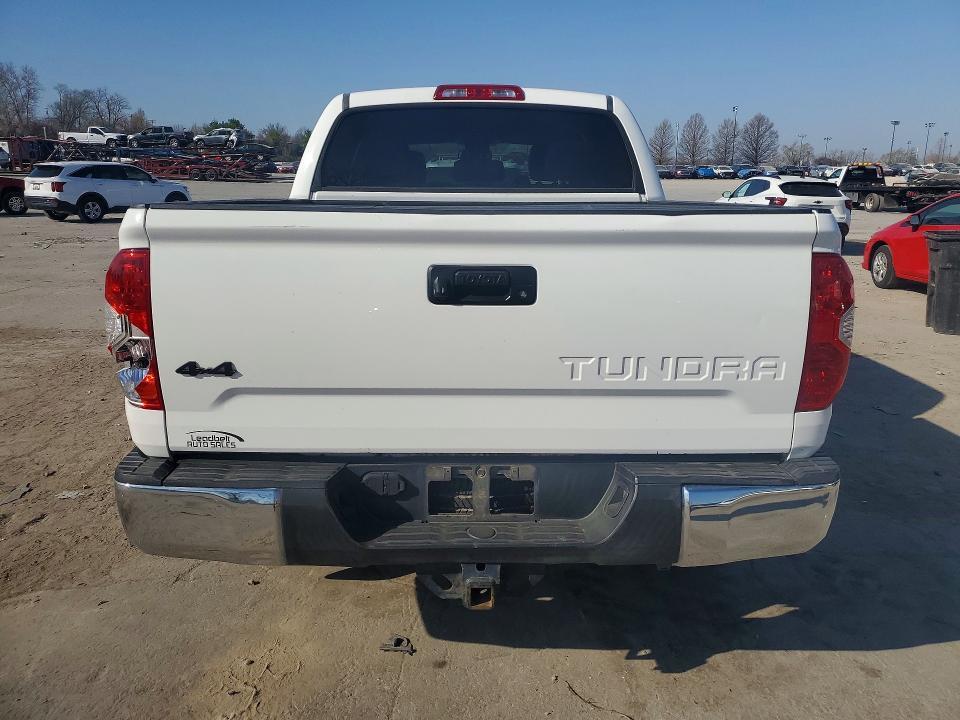 2016 Toyota Tundra SR5