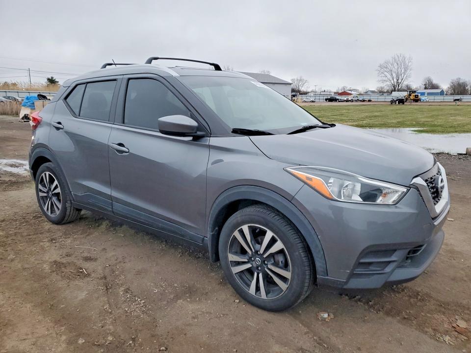2019 Nissan Kicks sv