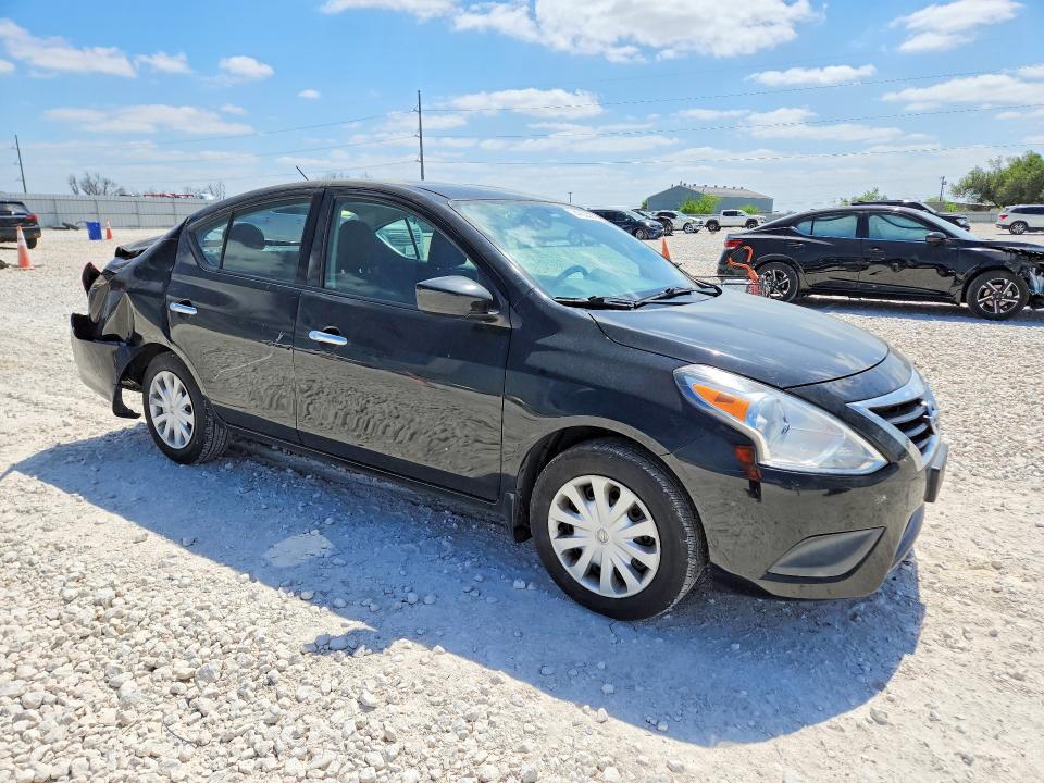2017 Nissan Versa 1.6 sv