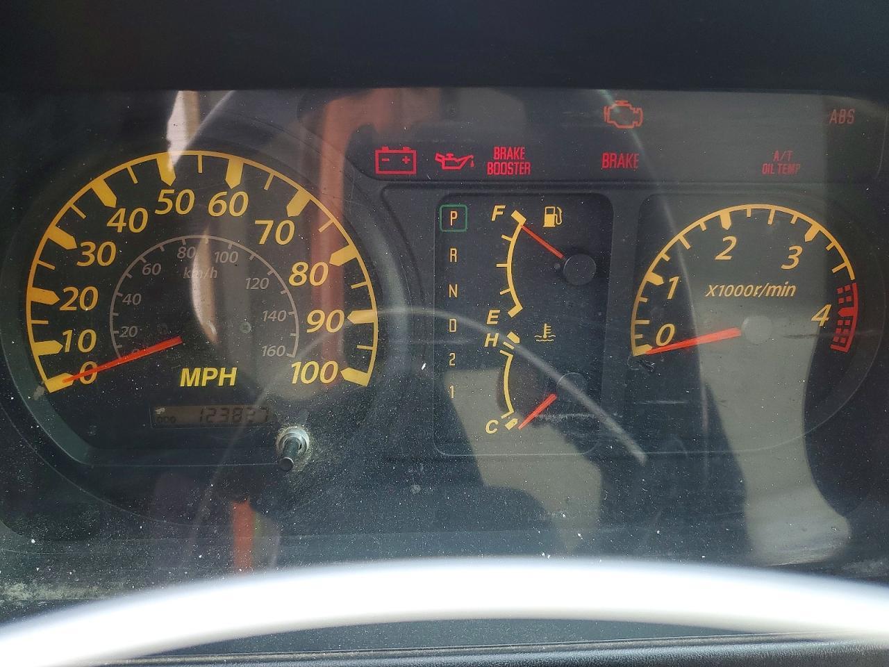 2007 GMC W4 BOX Truck