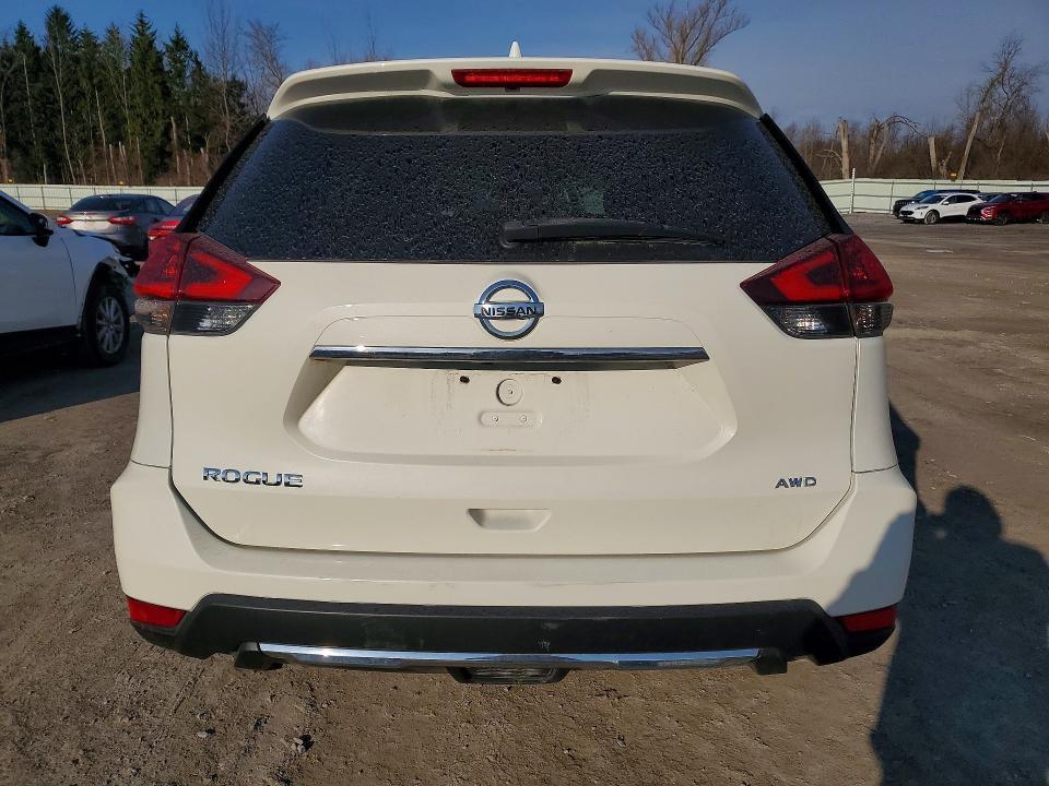 2020 Nissan Rogue s