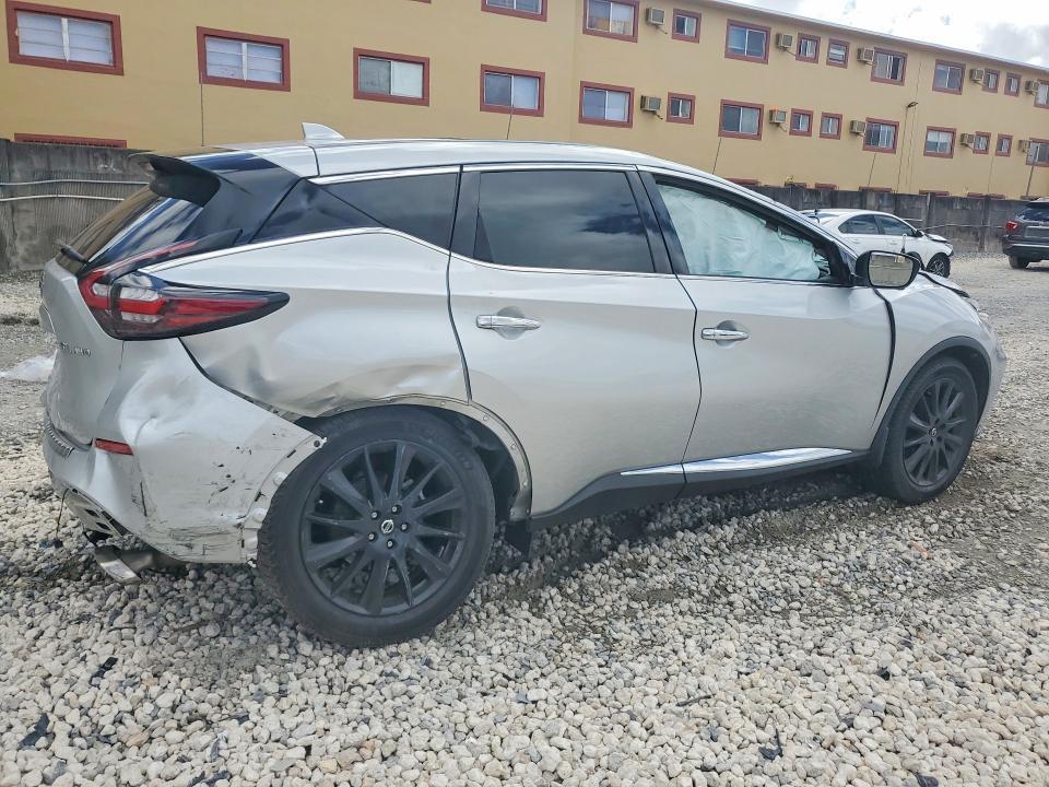 2022 Nissan Murano sl