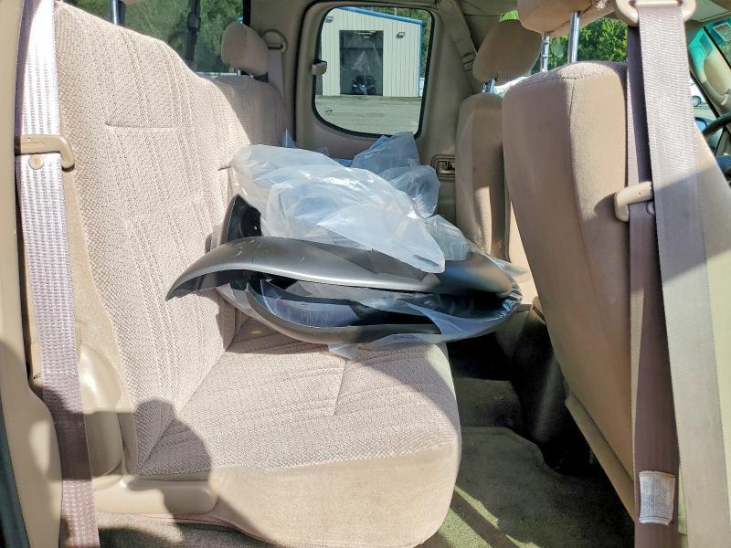 2002 Toyota Tundra SR5 V8