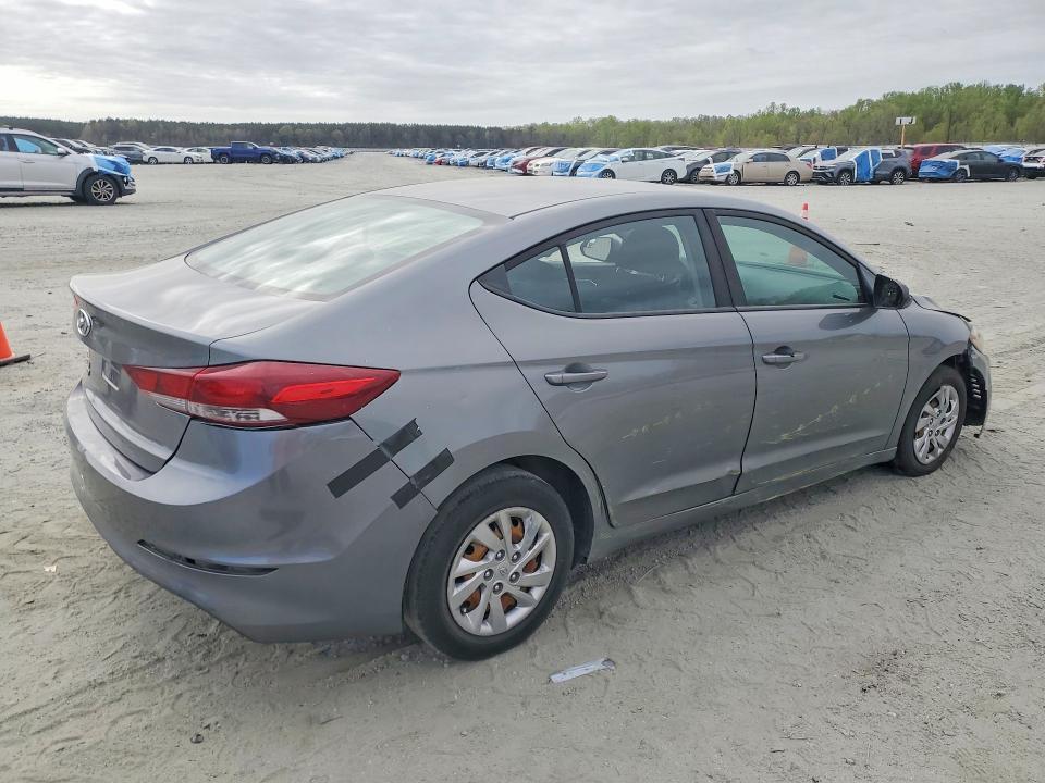 2018 Hyundai Elantra se
