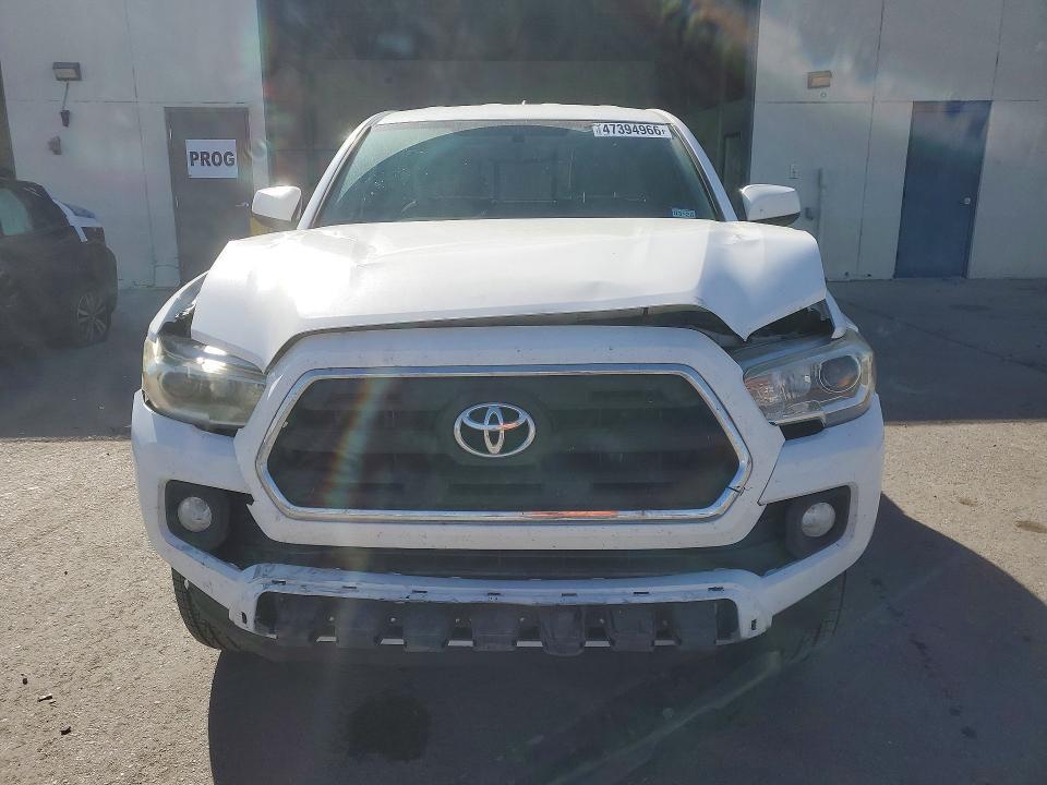 2017 Toyota Tacoma SR5 V6