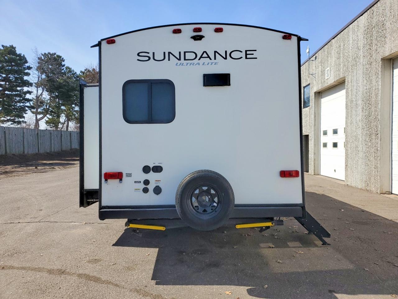 2020 Heartland Sundance-Slide-IN Camper