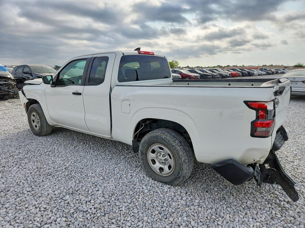 2023 Nissan Frontier S