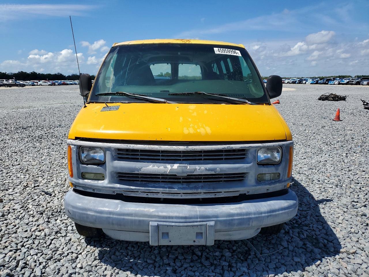 2002 Chevrolet Express 2500