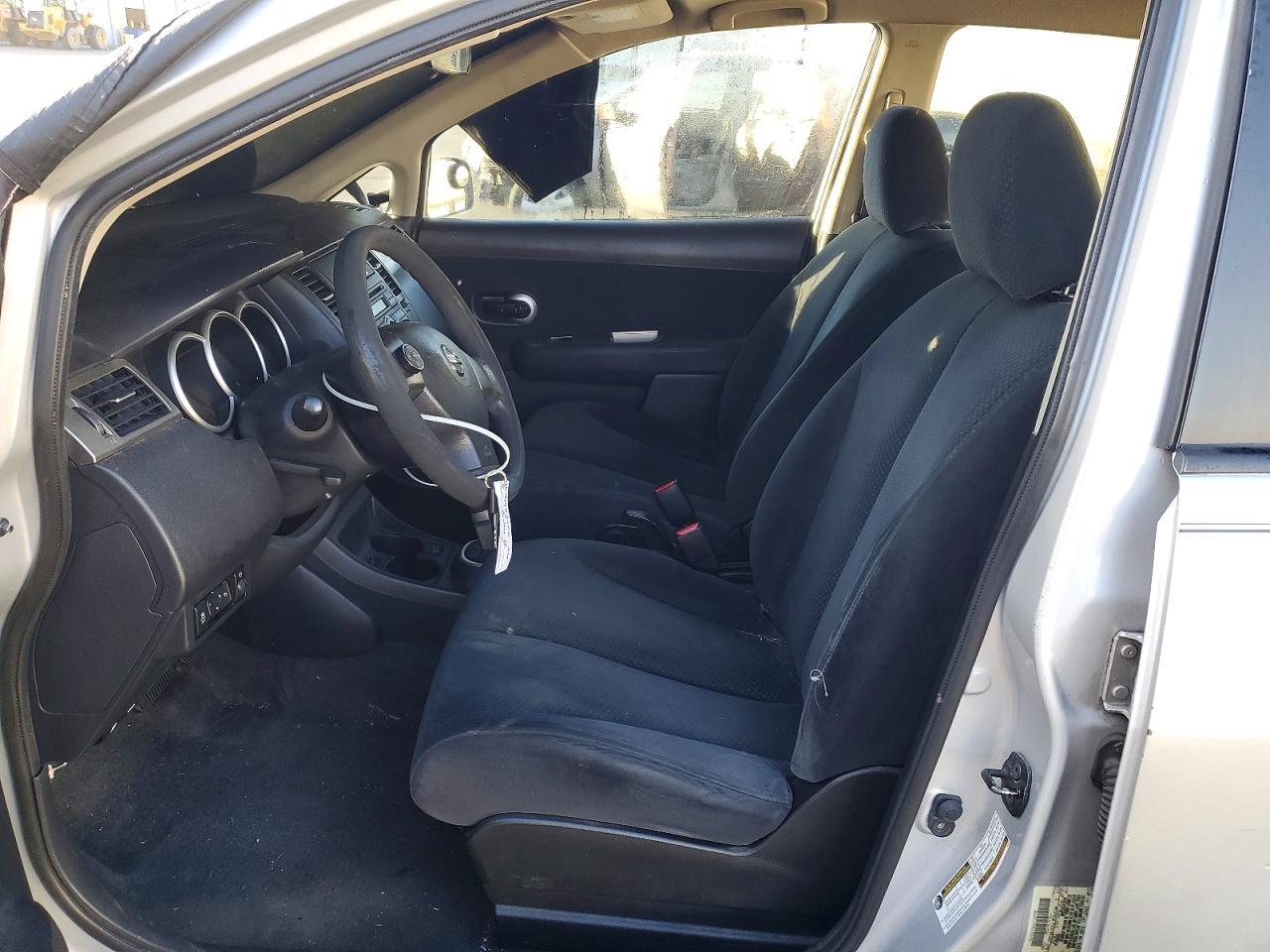 2012 Nissan Versa 1.8 s