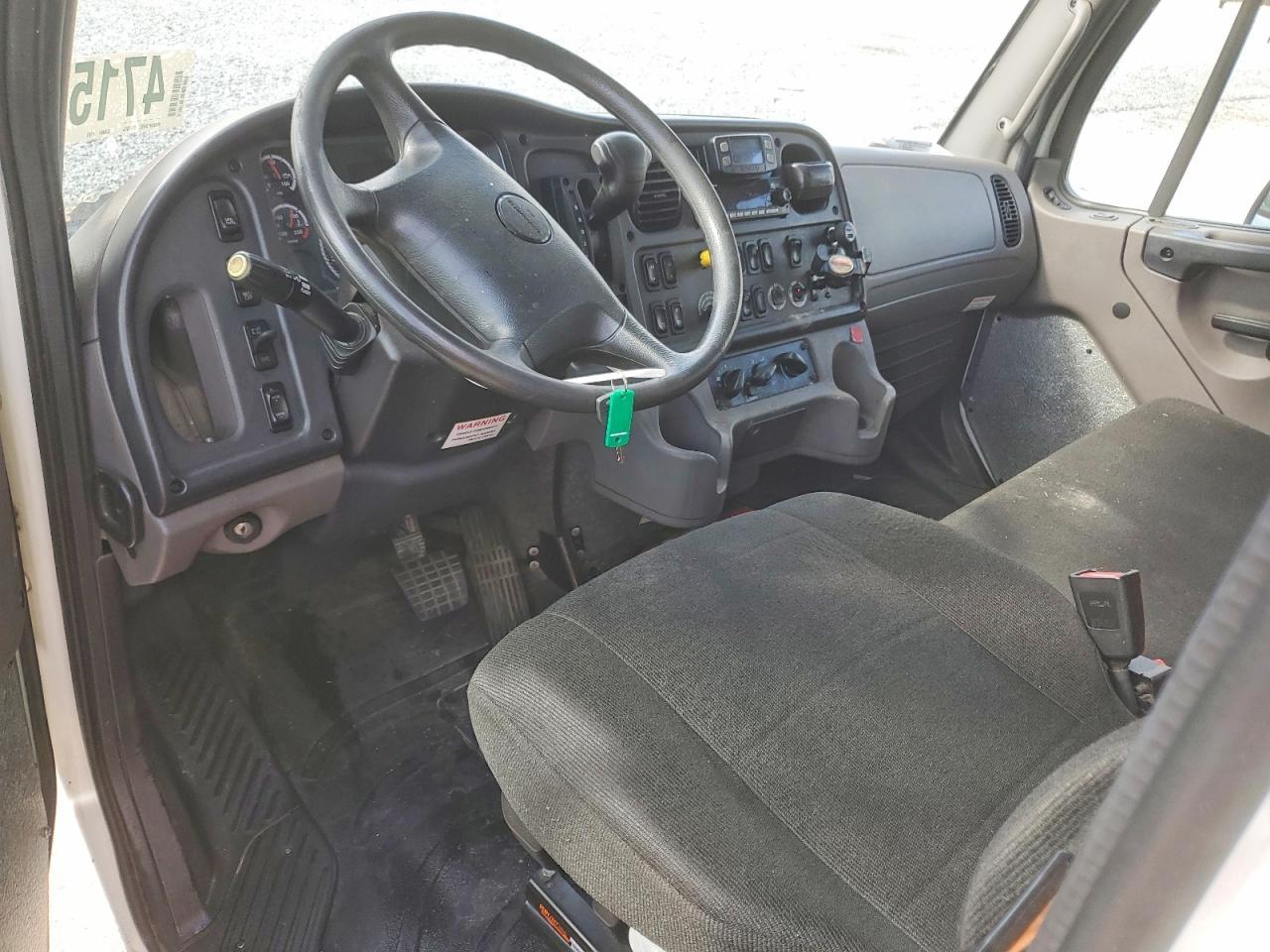 2024 Freigliner 2024 Freightliner Business Class M2 BOX Truck