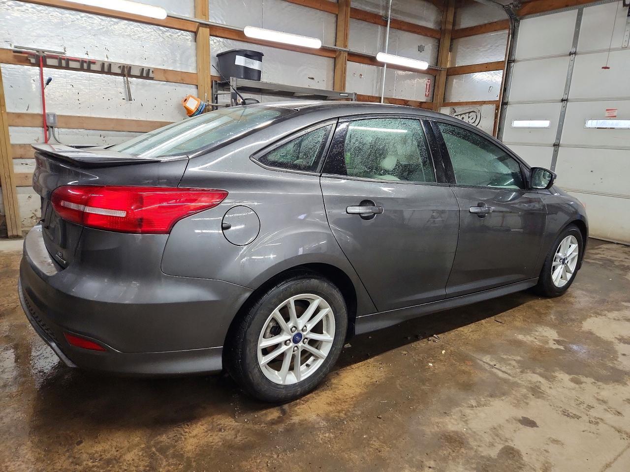 2015 Ford Focus se