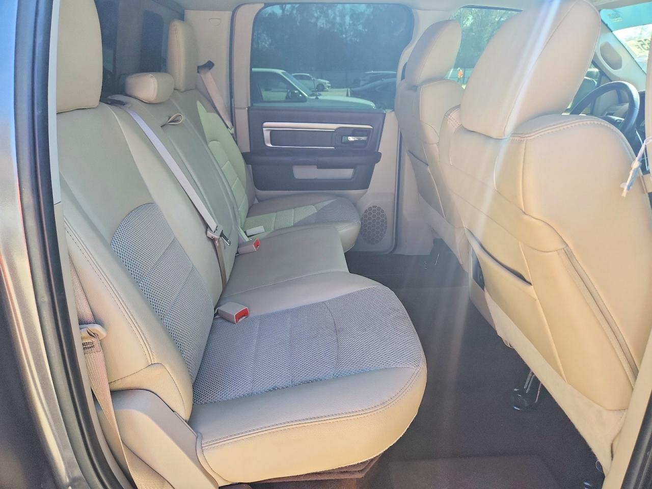 2018 Dodge RAM 1500 SLT