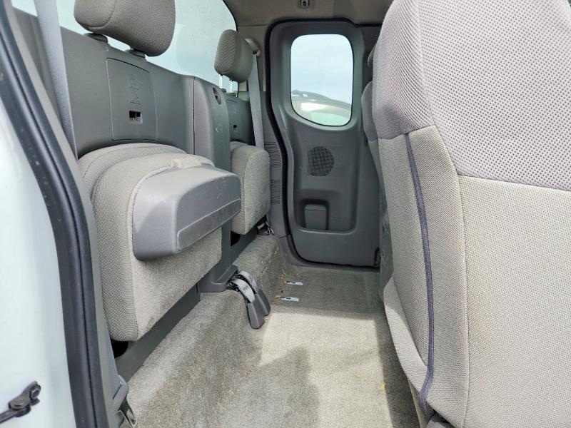2016 Nissan Frontier S