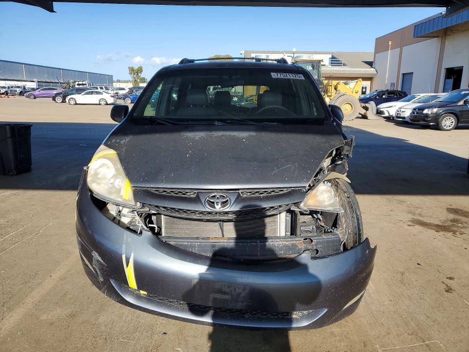 2007 Toyota Sienna xle