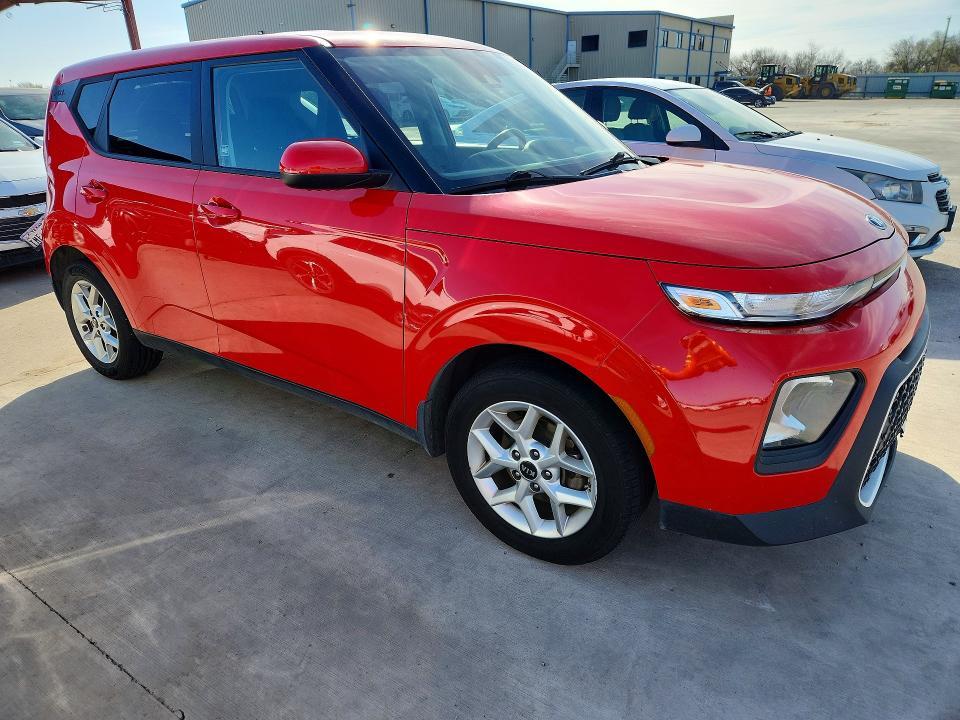 2021 KIA Soul s
