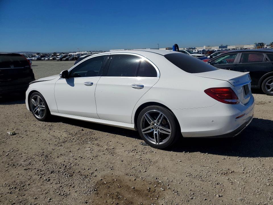 2019 Mercedes-Benz 300 e
