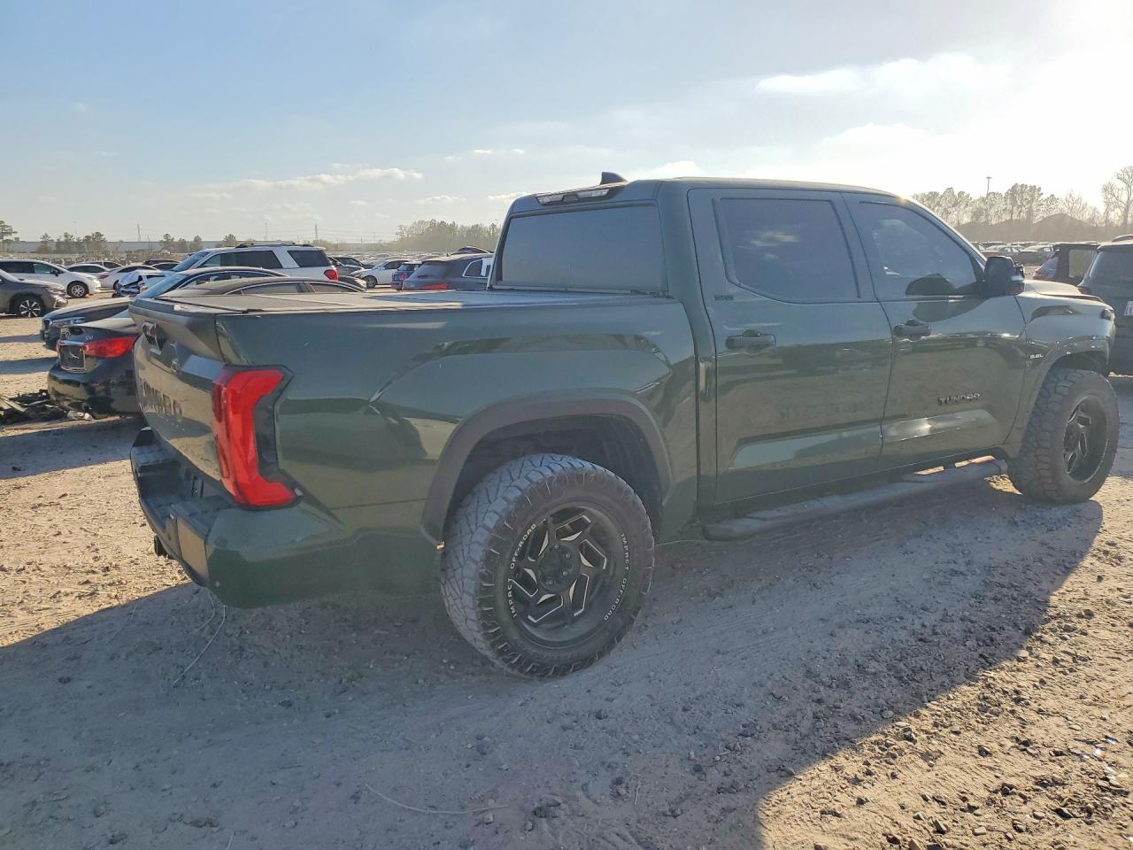 2022 Toyota Tundra SR5