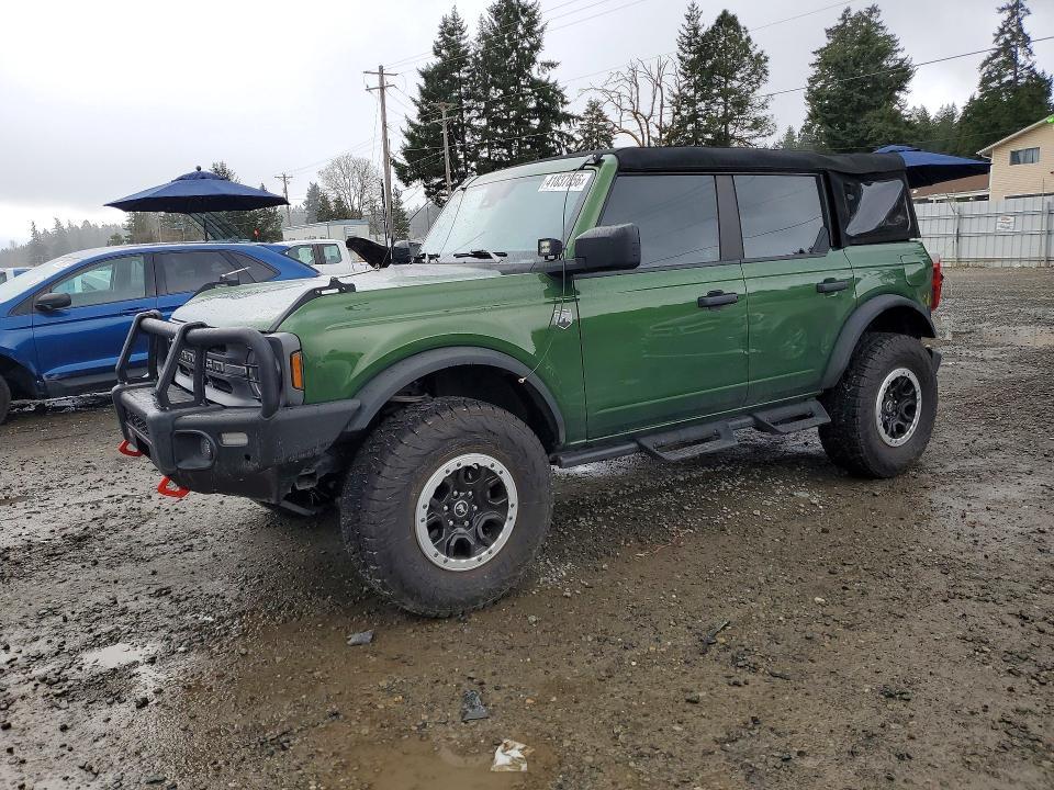 2023 Ford Bronco Base