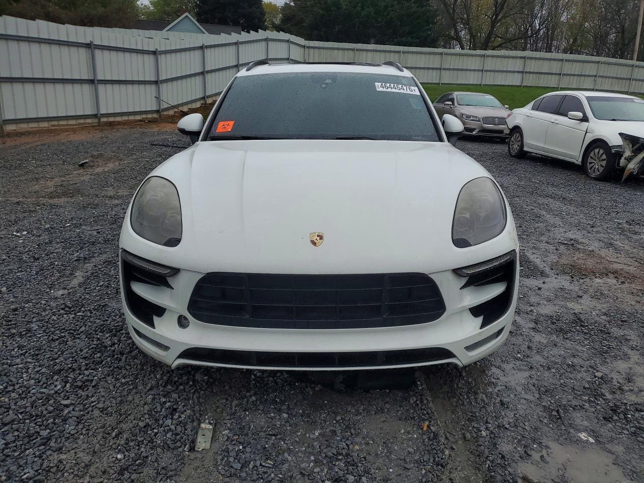 2017 Porsche Macan gts