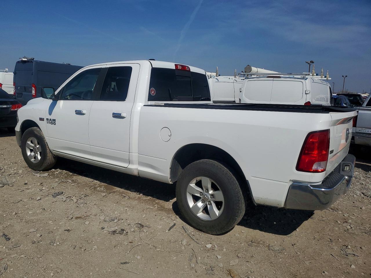 2015 Dodge RAM 1500 SLT