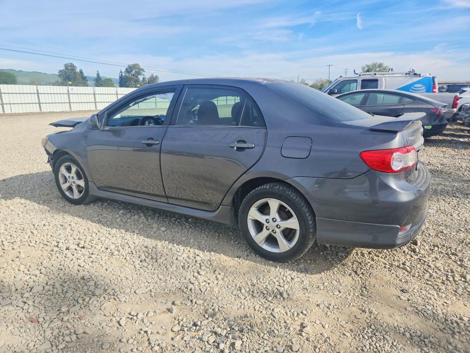 2013 Toyota Corolla s