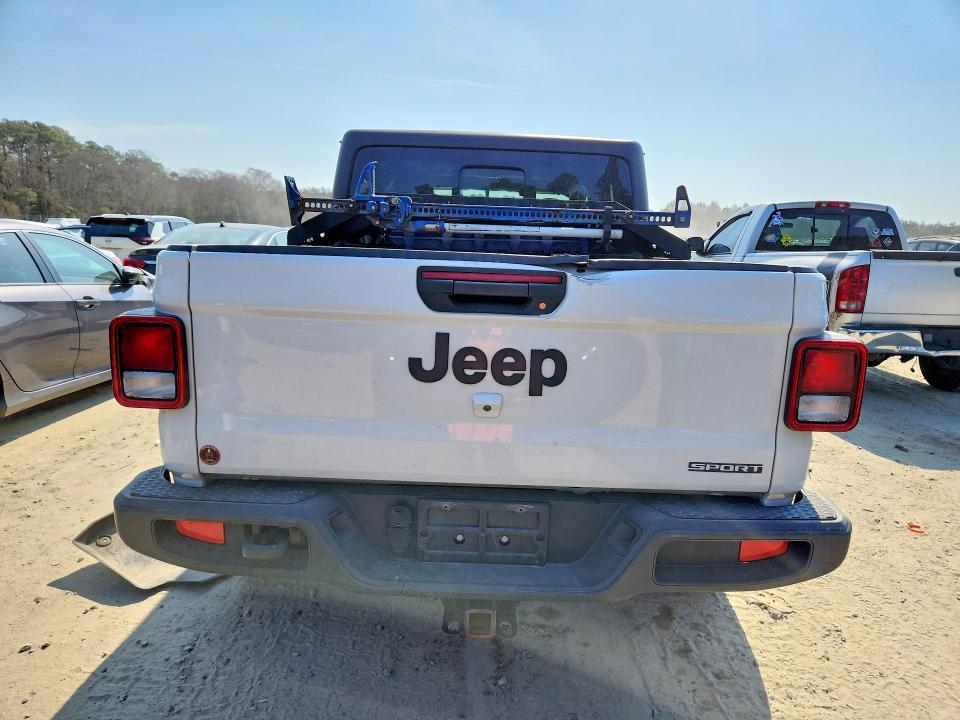 2020 Jeep Gladiator Sport