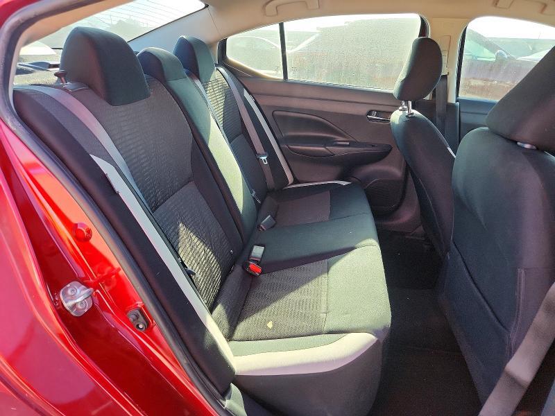 2020 Nissan Versa sv