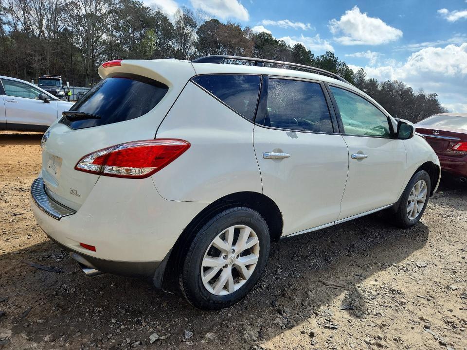 2011 Nissan Murano s