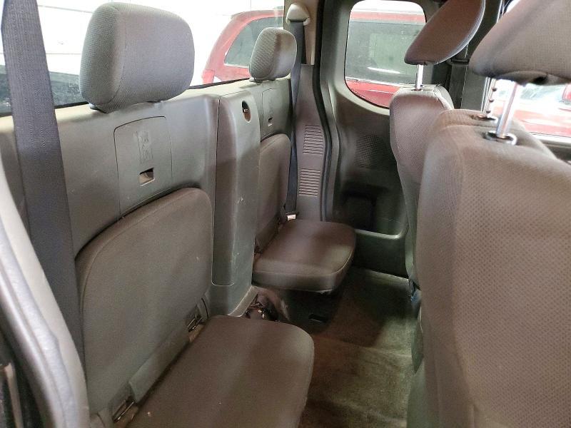 2017 Nissan Frontier S
