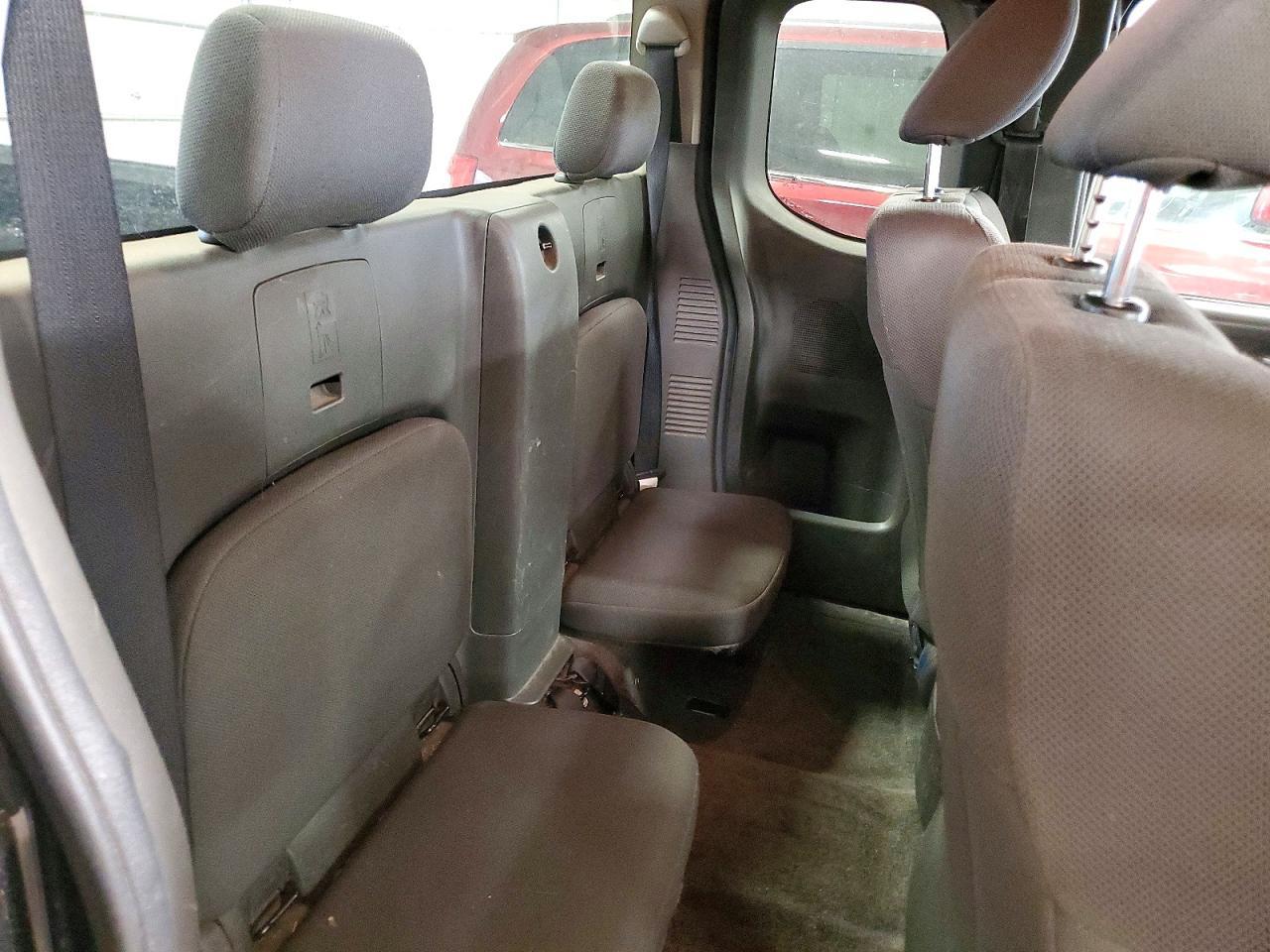 2017 Nissan Frontier S