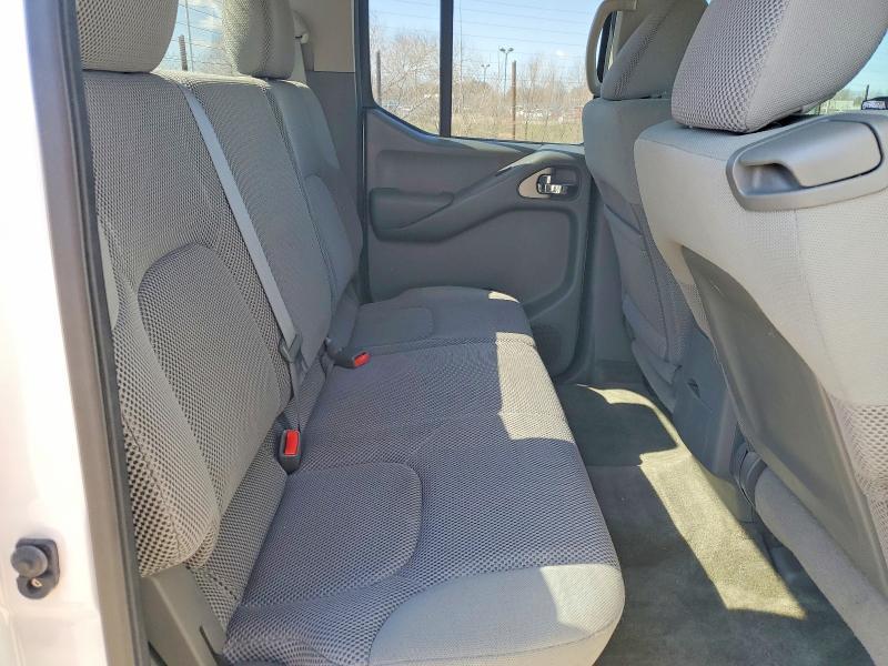 2011 Nissan Frontier S