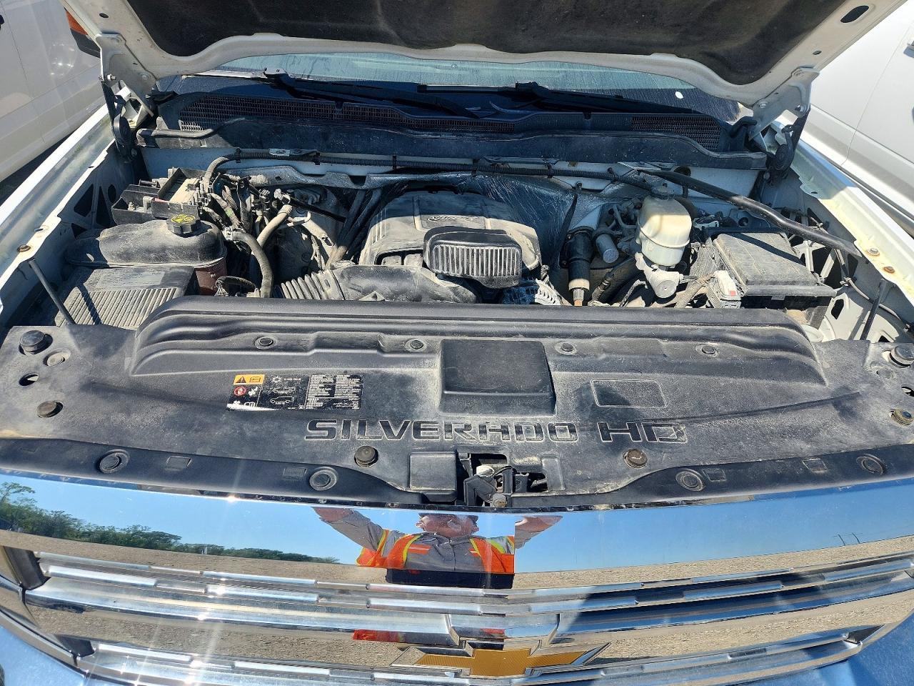 2016 Chevrolet Silverado Flatbed Truck