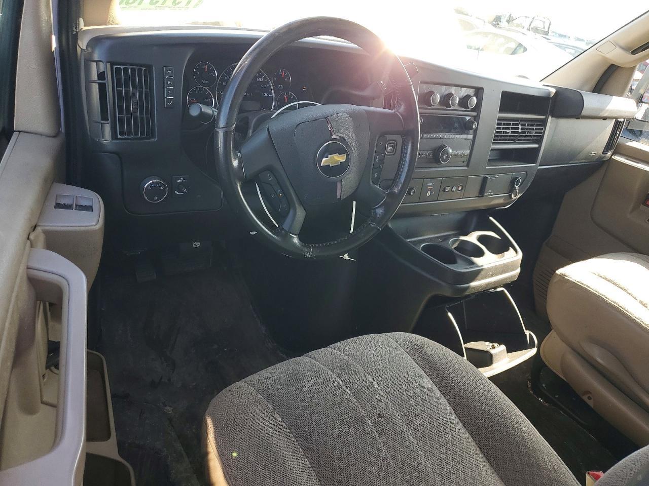 2020 Chev Express G3500