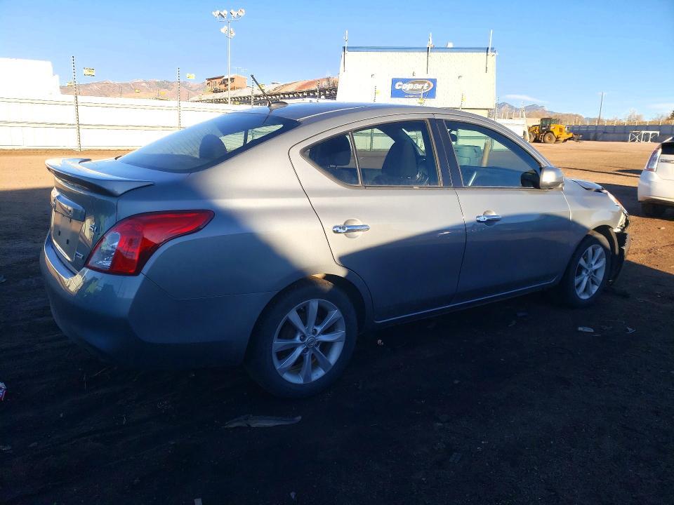 2014 Nissan Versa 1.6 sl