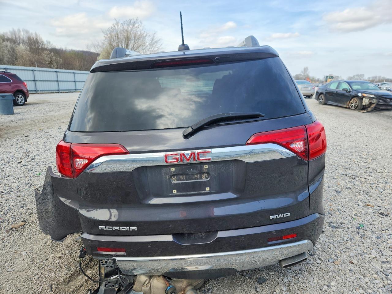 2017 GMC Acadia Denali