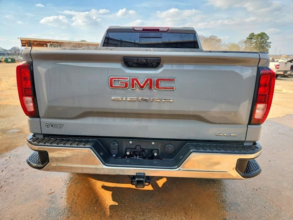2025 GMC Sierra K1500 SLE