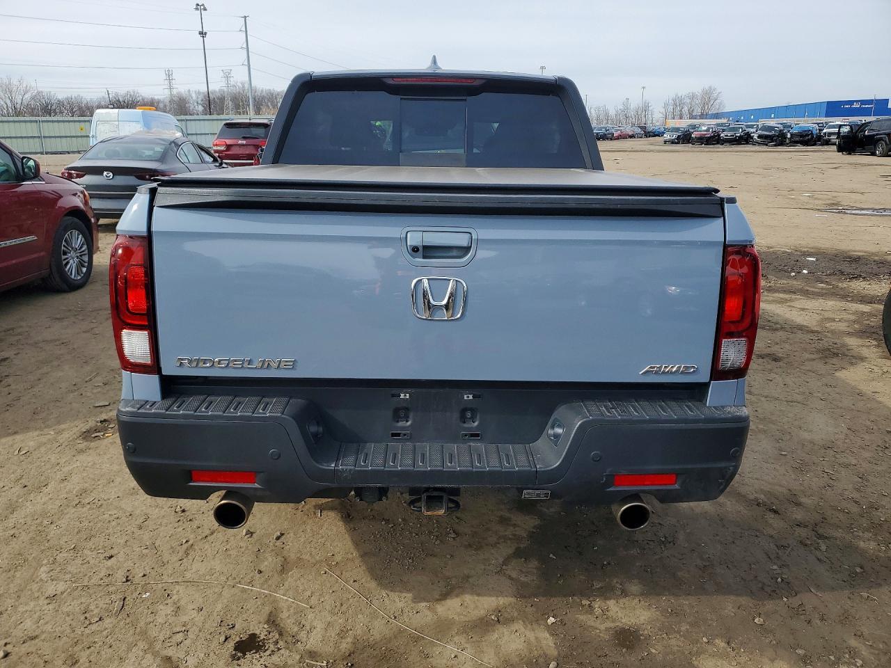 2022 Honda Ridgeline Black Edition