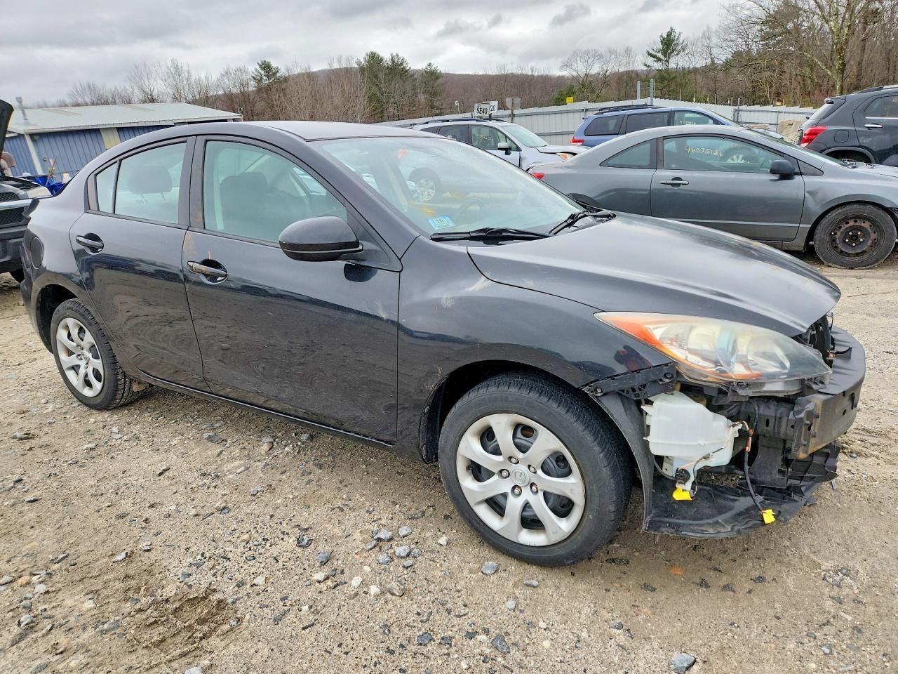 2013 Mazda 3 I