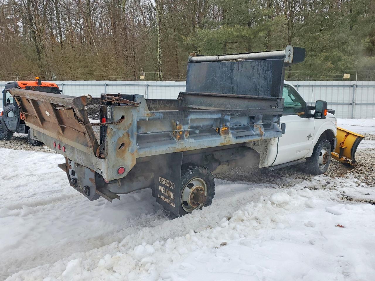 2015 Ford F350 Super Duty Dump Truck