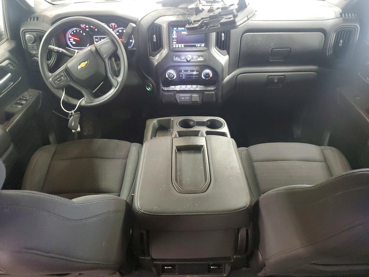 2022 Chevrolet Silverado K1500 Custom