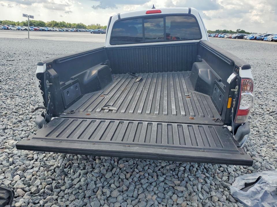 2014 Toyota Tacoma Base