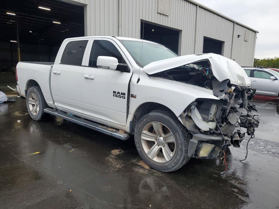 2014 Dodge RAM 1500 Sport