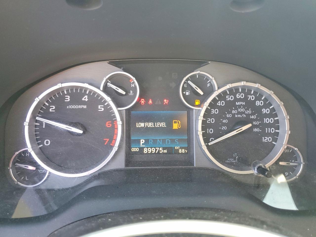 2017 Toyota Tundra SR5