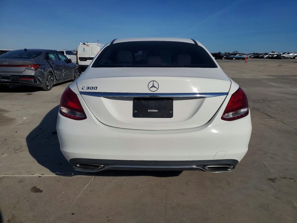 2017 Mercedes-Benz C300