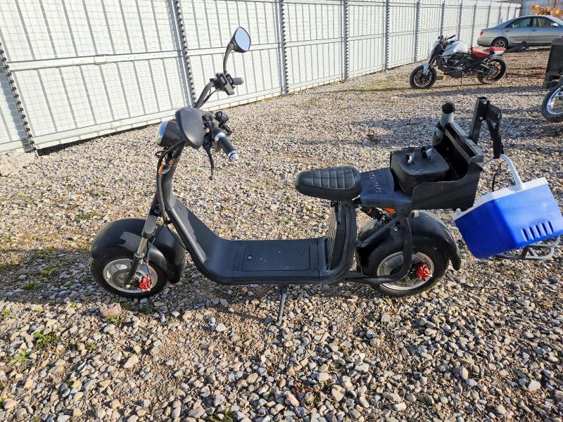 2016 Other Snow Mobiles Scooterlif