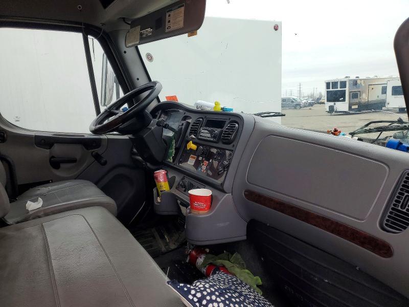 2015 Freightliner M2 106 Medium Duty