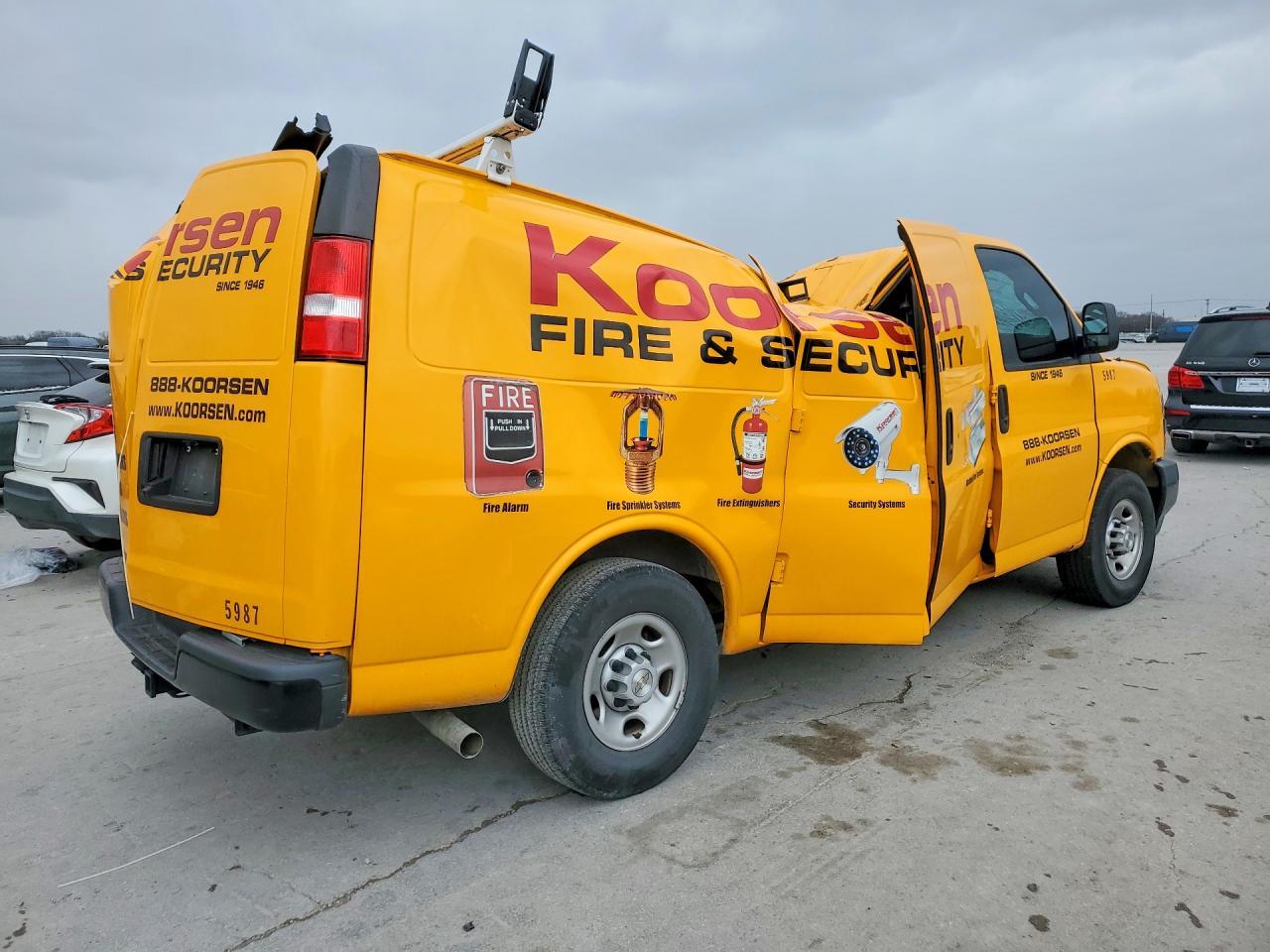 2023 Chevrolet Express 2500 Cargo Utility / Service Van